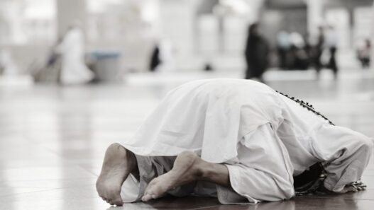 সালাতুত তাসবীহ - একটি বিস্ময়কর আমল